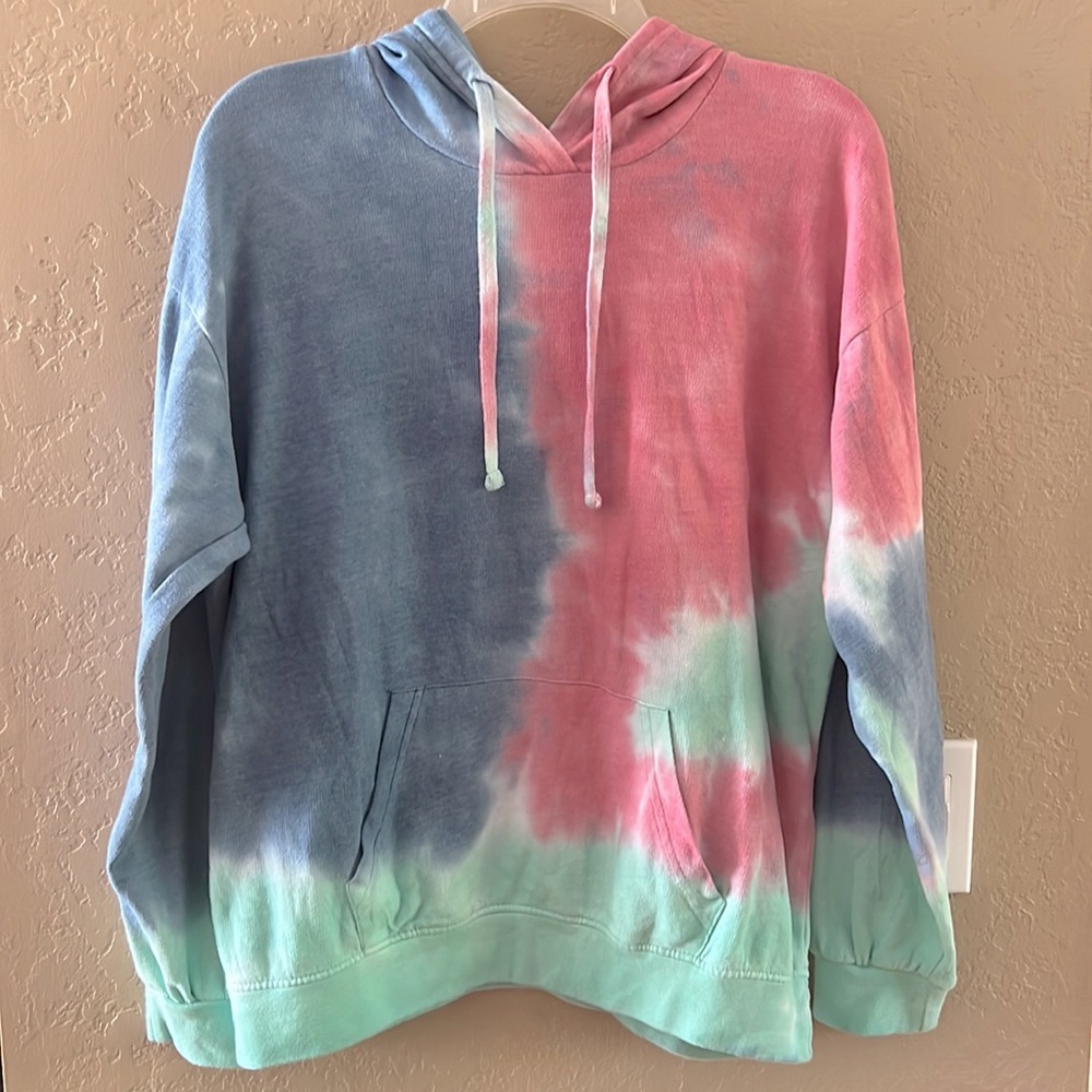 Jolie & Joy juniors sweatshirt with hood tie dye size Large
